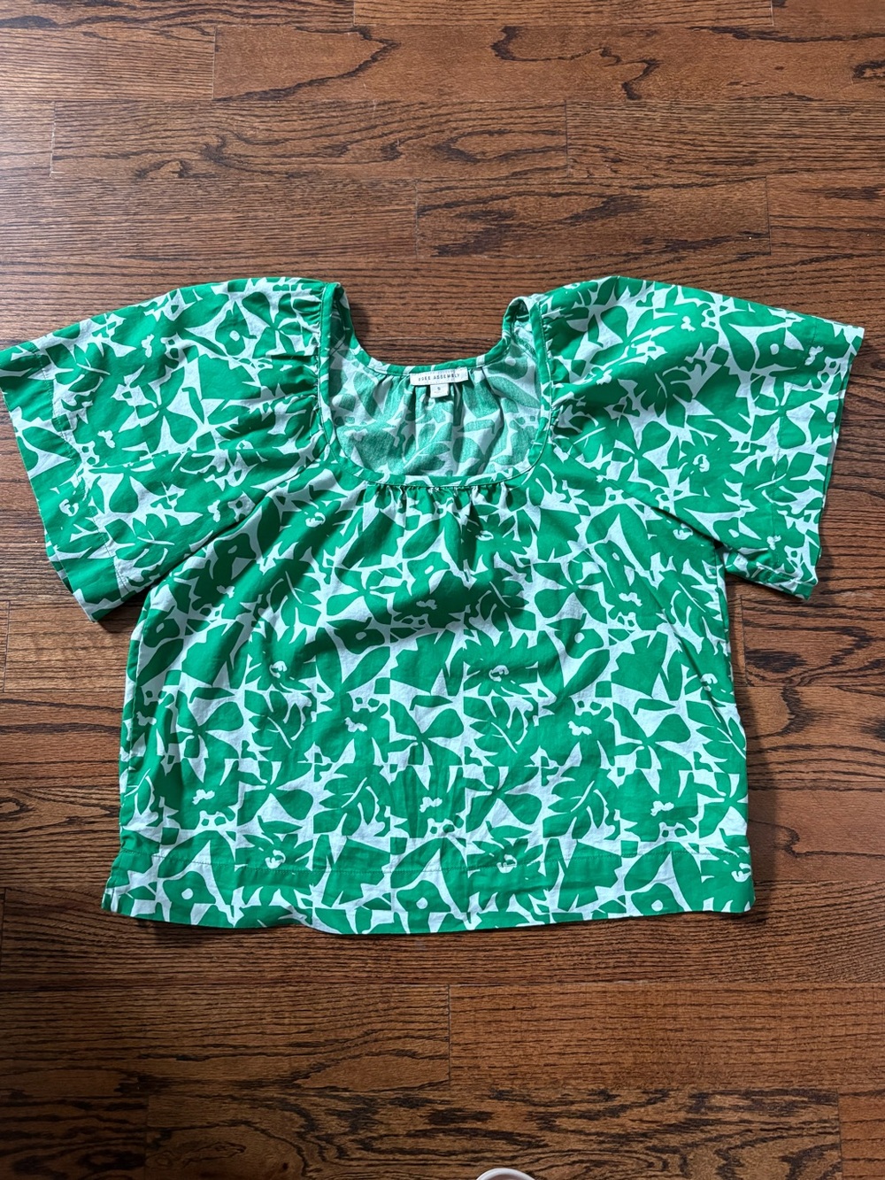 Free Assembly Green Floral-Print Short-Sleeve Blouse